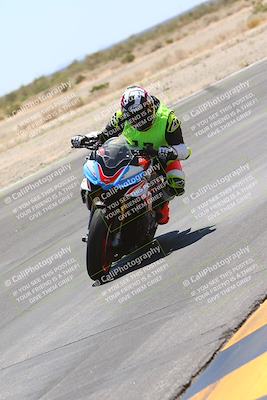 media/May-12-2024-SoCal Trackdays (Sun) [[ad755dc1f9]]/11-Turn 3 Inside (1140am)/
